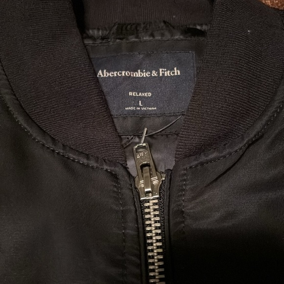 Abercrombie and Fitch Heavy Utility Bomber Jacket - Picture 3 of 8